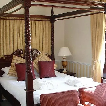 Downe Arms Country Hotel 4*