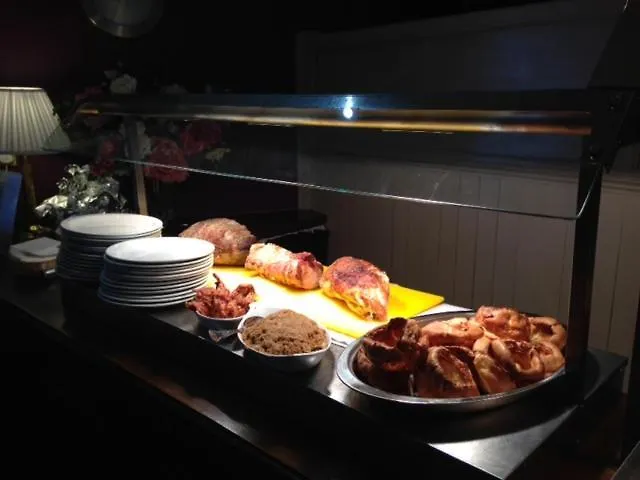 Downe Arms Country Hotel 4*